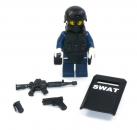 Custom Figur Polizist Spezialeinheit SWAT aus LEGO® Teilen mit Custom Zubehör und Schild